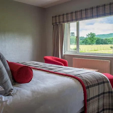 The Grand At 3*