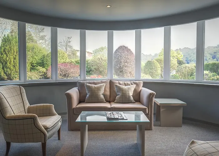 Hotel The Grand At 3*